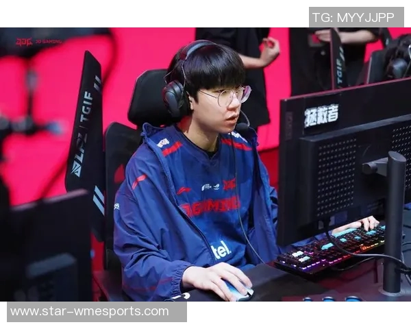 电竞比分赛后复盘FPX与JDG的精彩对决与战术分析